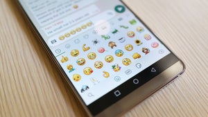 Whatsapp: Emoji-Reaktionen im Betatest