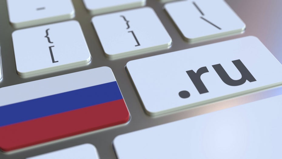 Die Ukraine fordert, Russlands lokale Internetendung .ru zu sperren. (Bild: Novikov Aleksey/ Shutterstock.com) Ukraine fordert globale Internetsperre für Russland