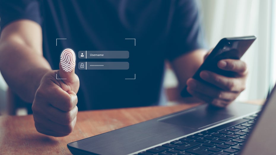 2-Faktor-Authentifizierung im UK-Onlinehandel – mit Auswirkungen auf Kund:innen 2-Faktor-Authentifizierung im UK-Onlinehandel – mit Auswirkungen auf Kund:innen