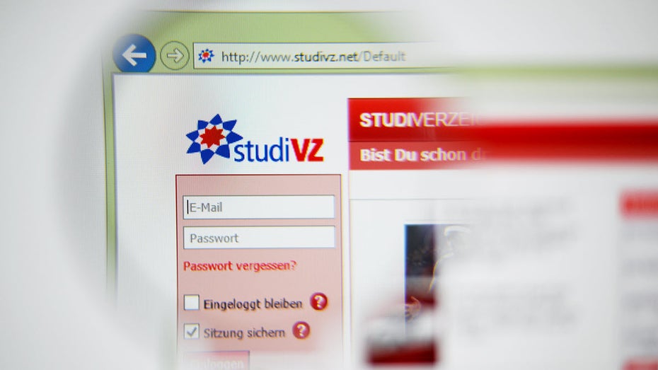 Nie wieder gruscheln: StudiVZ schließt heute endgültig – Putin scheint nicht ganz unschuldig Nie wieder gruscheln: StudiVZ schließt heute endgültig – Putin scheint nicht ganz unschuldig