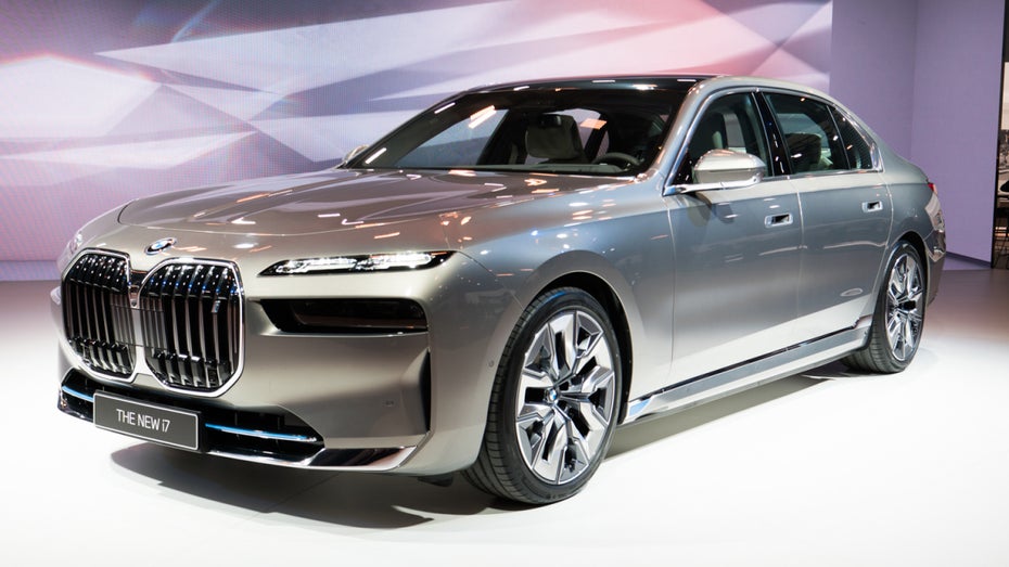 BMW i7 vorgestellt: Vollelektrisches Spitzenmodell mit Kino-Feeling BMW i7 vorgestellt: Vollelektrisches Spitzenmodell mit Kino-Feeling