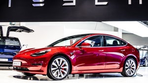Tesla erhöht Model-3-Preis in Deutschland um 7.000 Euro und der Umweltbonus schrumpft