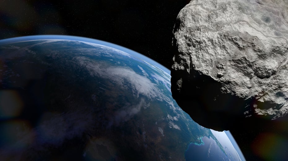 Kleine Weltraumfelsen treffen die Erde in Form von Meteoriten und Staub jeden Tag. Es sind die größeren Felsen, um die sich Weltraumorganisationen wie CNSA und Nasa Sorgen machen. (Bild: Shutterstock.com/ Dotted Yeti) (Bild: Shutterstock.com/ Dotted Yeti)