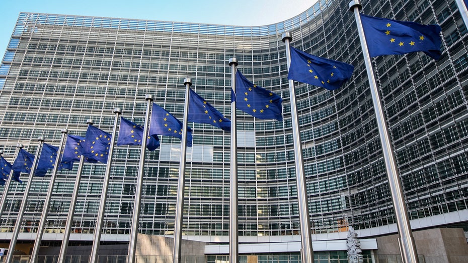 Ein Hacker:innen-Angriff erschüttert die EU-Kommission. (Bild: Shutterstock)