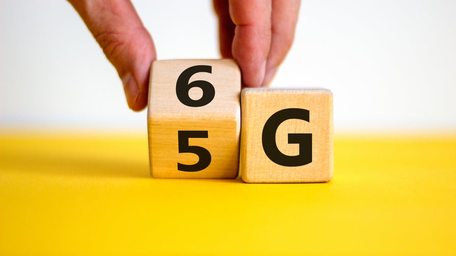 6G verspricht deutlich höheren Speed als 5G. (Foto: Dmitry Demidovich/Shutterstock) 6G Speed
