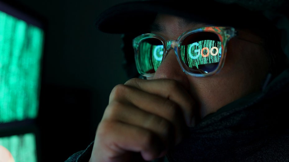 Ein menschlicher Fehler war Schuld für die Überweisung. (Bild: TY Lim/ Shutterstock) Google überweist Hacker versehentlich 250.000 US-Dollar