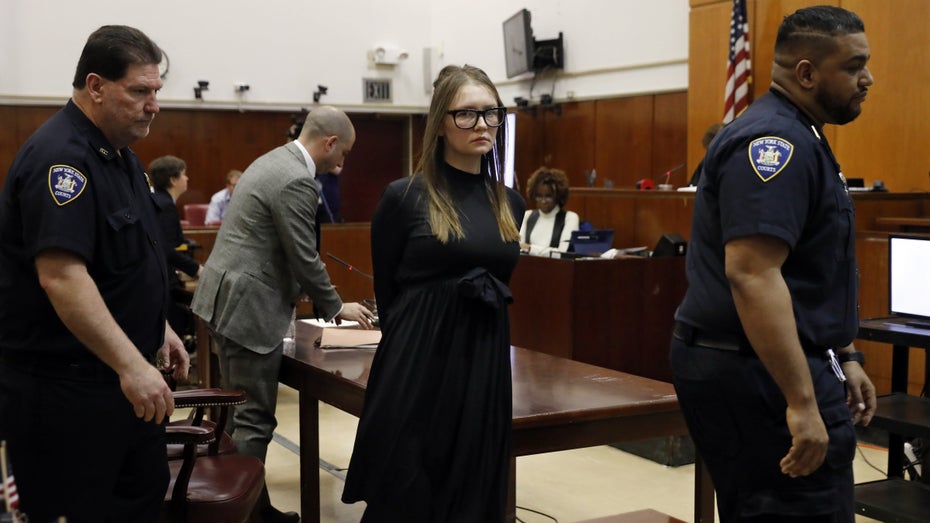 Anna Sorokin vor Gericht. (Foto: dpa) Anna Sorokin will einen Neuanfang fernab ihrer „Scammer“-Vergangenheit – mit NFT