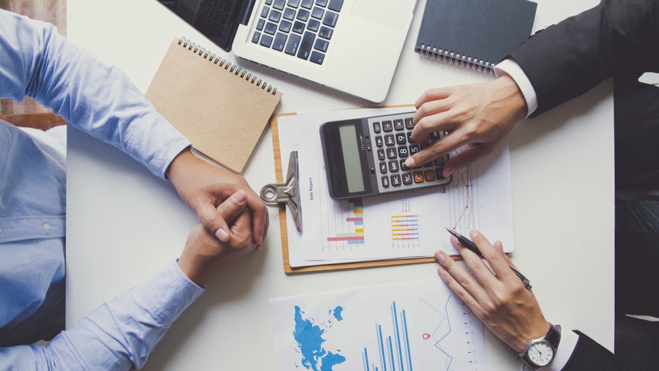 Tech-Unternehmen unterliegen gewissen Zyklen. (Bild: chayanuphol / shutterstock) Die Startup-Uhr zeigt, wo Unternehmen im Medienwahrnehmungs-Zyklus stehen