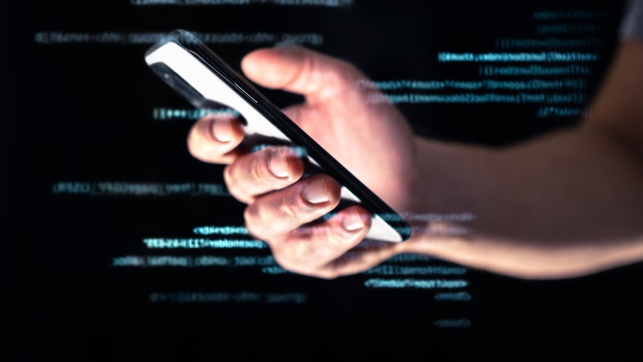 Android und iOS: Google warnt vor Spyware auf Smartphones Android und iOS: Google warnt vor Spyware auf Smartphones