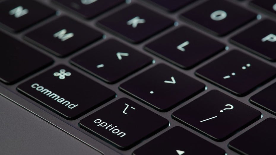 Macbook Pro mit Butterfly-Tastatur. (Foto: Shutterstock/Pixieme) Probleme mit der Butterfly-Tastatur: Apple zahlt Betroffenen 50 Millionen Dollar