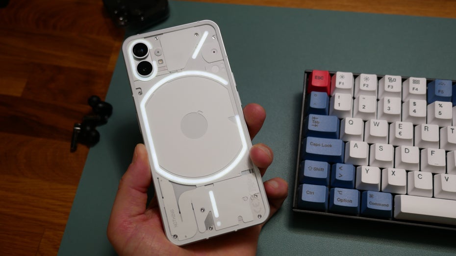 Erste Eindrücke vom Nothing Phone 1: Nicht nur optisch interessant Erste Eindrücke vom Nothing Phone 1: Nicht nur optisch interessant