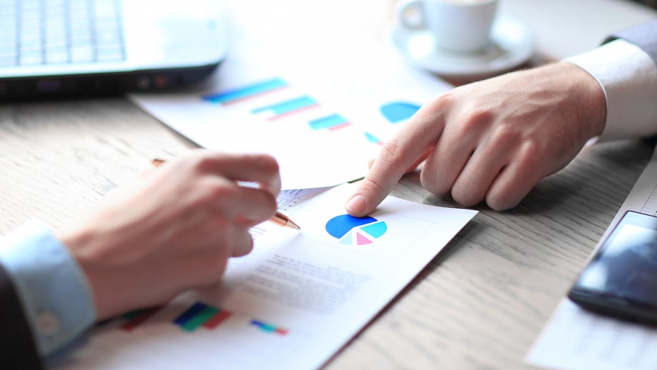 Über die Höhe der Unternehmensbewertung entscheiden Investor:innen. (Bild: Shutterstock/Smartphotolab) Investor-Insights: So kommen Unternehmensbewertungen zustande