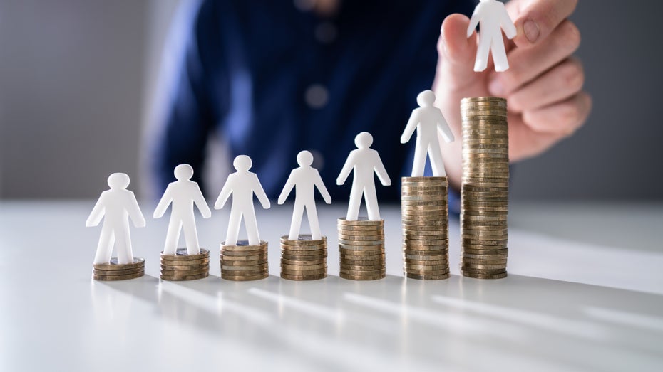 Hier kassieren CEOs 6.474-mal mehr als ihre Angestellten Hier kassieren CEOs 6.474-mal mehr als ihre Angestellten