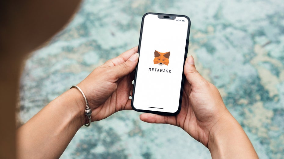 Metamask will sicherer werden. (Bild: Shutterstock/Diego Thomazini) Metamask-Gründer: „Investments in Kryptowährungen sind ein Glücksspiel“