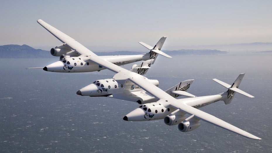 Die VMS Eve ist zur Zeit das einzige Mutterschiff von Virgin Galactic. Im Bild trägt es den Raumgleiter VSS Unity. (Foto: Virgin Galactic) Weltraumtourismus: Virgin Galactic will 400 Flüge in den Orbit unternehmen – pro Jahr