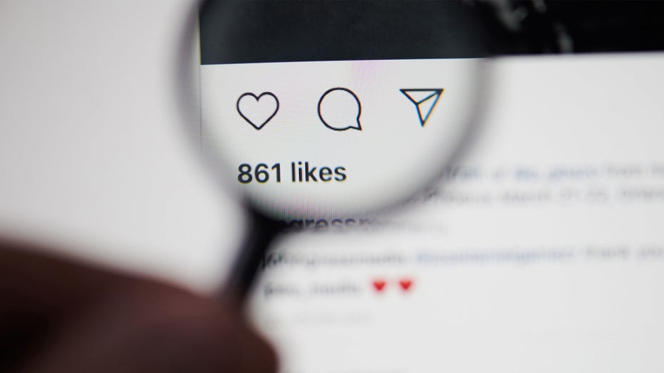 Mit dieser Website könnt ihr Unternehmen unter die Lupe nehmen. (Foto: Shutterstock / PixieMe) Instagram-Datenbank: Diese Website zeigt euch die Accounts mit den meisten Followern