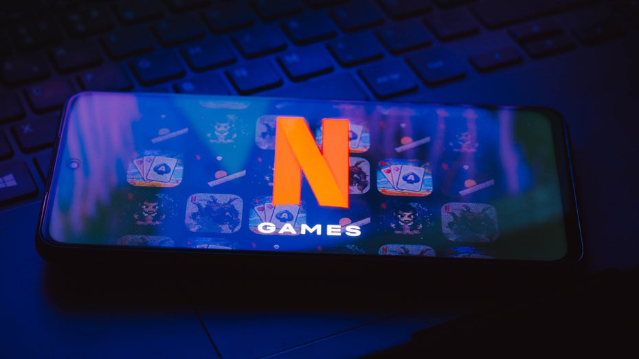 Trotz weniger Nutzer möchte Netflix die Games-Sparte ausbauen. (Foto: Shutterstock/Rafapress) Netflix: Spiele auf der Streamingplattform interessieren kaum jemanden