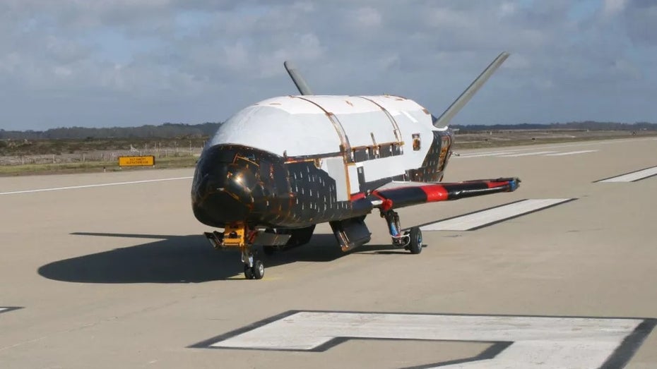 Bilder von Chinas Raumschiff gibt es nicht, aber es könnte dem X-37B ähneln. (Bild: Space Force) Unbekanntes Flugobjekt: China schickt wiederverwendbares Raumschiff ins All