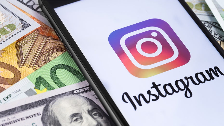 Influencer bekommen eventuell bald ein neues Feature. (Foto: Shutterstock / Primakov) Instagram testet neues Monetarisierungs-Feature namens „Gifts“
