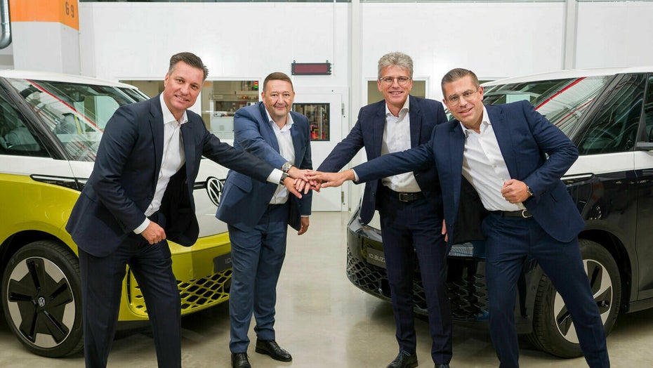 VW-Tochter Powerco und Umicore schließen sich für E‑Auto-Akkufertigung zusammen. (Bild: Volkswagen AG) 3 Milliarden Euro für E‑Auto-Akkus: VW und Umicore intensivieren Batterieallianz