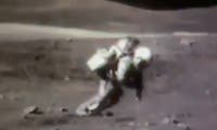 Apollo-Outtakes: So tollpatschig stolperten Astronauten auf dem Mond herum