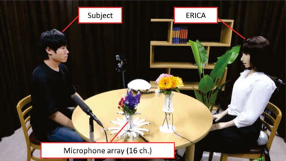Neue Gesprächs-KI: Dieser Roboter lernt, an der richtigen Stelle zu lachen Neue Gesprächs-KI: Dieser Roboter lernt, an der richtigen Stelle zu lachen