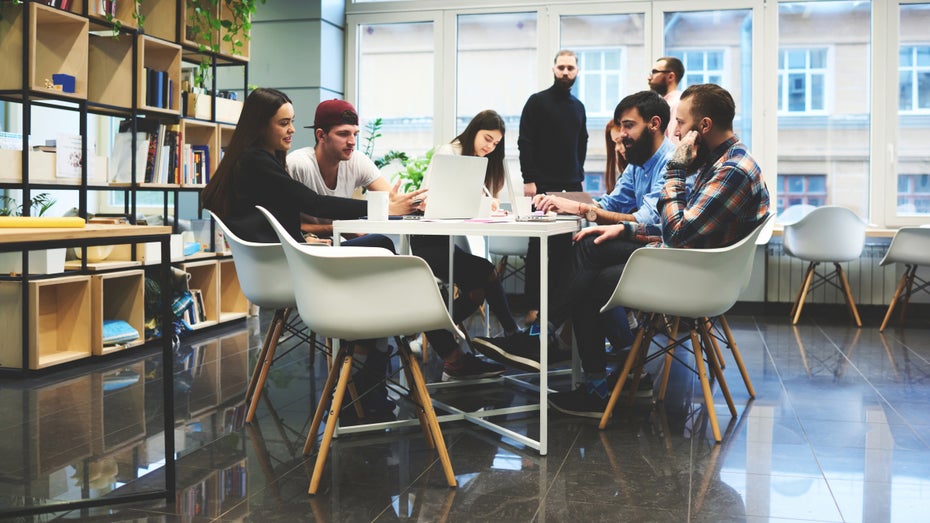 Bitkom veröffentlicht „Startup-Report 2022“. Wir haben die Ergebnisse zusammengefasst. (Foto: Shutterstock/Gaudilab) Bitkom-Studie: Viele Startups sehen NFT als kurzfristigen Hype