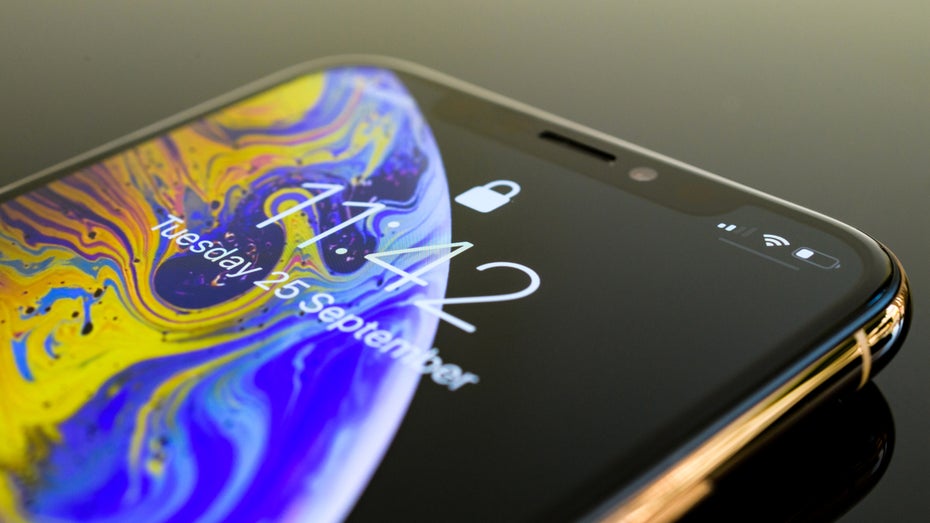 iOS 16: So lasst ihr euren iPhone-Sperrbildschirm wieder wie früher aussehen iOS 16: So lasst ihr euren iPhone-Sperrbildschirm wieder wie früher aussehen