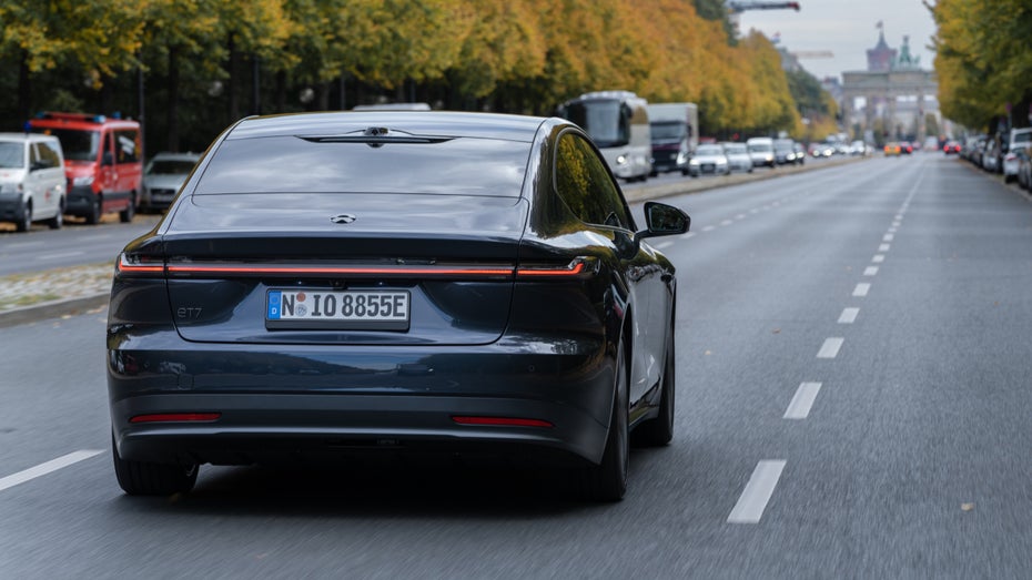 Nio ET7 in Berlin. (Foto: Nio) Batteriewechsel und hohe Abopreise: E-Autobauer Nio startet in Deutschland
