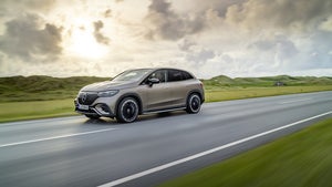 Elektromodell für 2023: Mercedes bringt EQE auch als SUV
