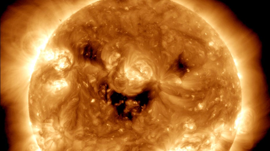 Lachende Sonne: Nasa veröffentlicht ungewöhnliches Foto Lachende Sonne: Nasa veröffentlicht ungewöhnliches Foto