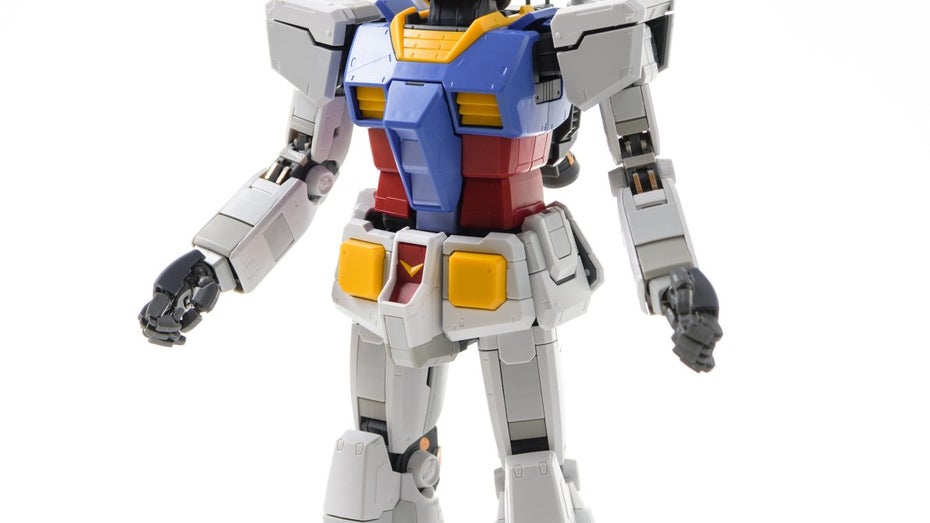 So in etwa sehen die Roboter-Designs von Hidetaka Tenjin normalerweise aus. Hier ein Modell aus der Gundam-Serie. (Bild: Shutterstock/Nor Gal) Skurriles Transportmittel: Diese Roboter sollen Menschen tragen