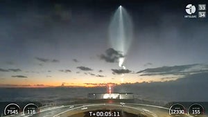Eindrucksvolle SpaceX-Bilder: Raketenstart löst Weltraumqualle aus