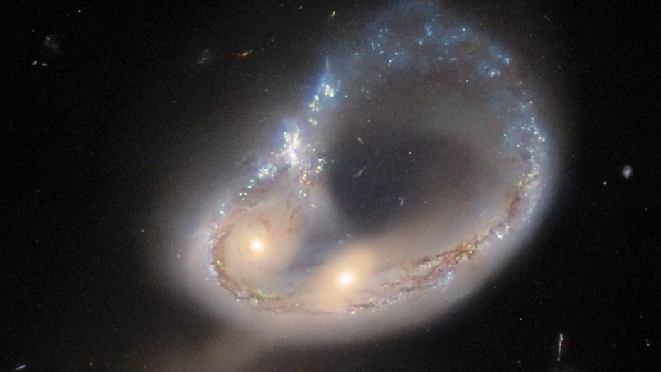 Hubble-Teleskop gelingt faszinierendes Bild verschmelzender Galaxien