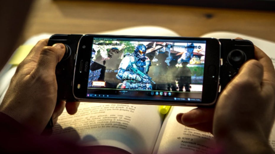Steam-Spiele auf dem Smartphone zocken – das funktioniert etwa mit Nvidia Geforce Now. (Bild: Nvidia GFN) Apple: Britische Behörde will Browserfreigabe für Cloud-Gaming
