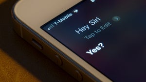 „Hey Siri” zu kompliziert? Apple will Assistentin bald nur per „Siri” aktivieren lassen