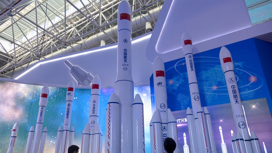 Chinesische Rakete unkontrolliert in Pazifik gestürzt Chinesische Rakete unkontrolliert in Pazifik gestürzt