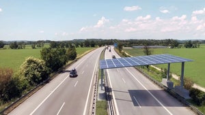 Solardächer über Autobahnen: Pilotprojekt verzögert sich etwas