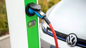 Elektromobilität: Drohen Fahrverbote für Elektroautos?