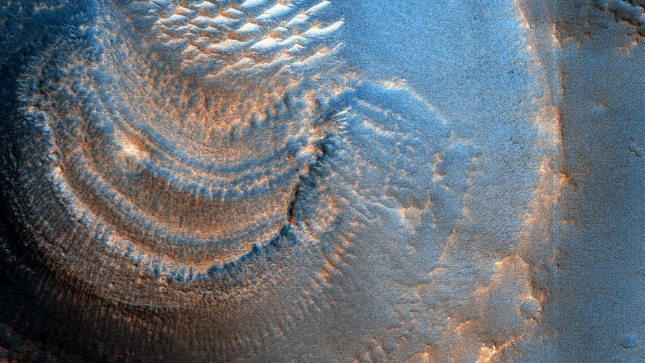 Diese Aufnahmen machte der Mars-Obiter. (Foto: NASA/JPL-Caltech/UArizona) Mit Foto: Nasa entdeckt „mysteriöse Formen“ auf dem Mars