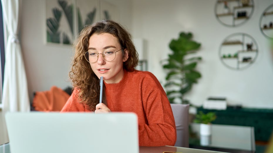 Leben in Europa, arbeiten in Asien: Die Chancen und Hürden virtueller Praktika