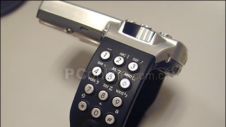 F88 Wrist Phone. (Foto: 66Mobile) Das sind die 12 kuriosesten Handy-Designs aller Zeiten