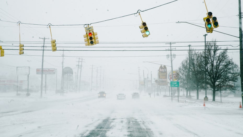 Extremer Wintersturm: Bitcoin-Hashrate bricht zeitweise um 40 Prozent ein Extremer Wintersturm: Bitcoin-Hashrate bricht zeitweise um 40 Prozent ein