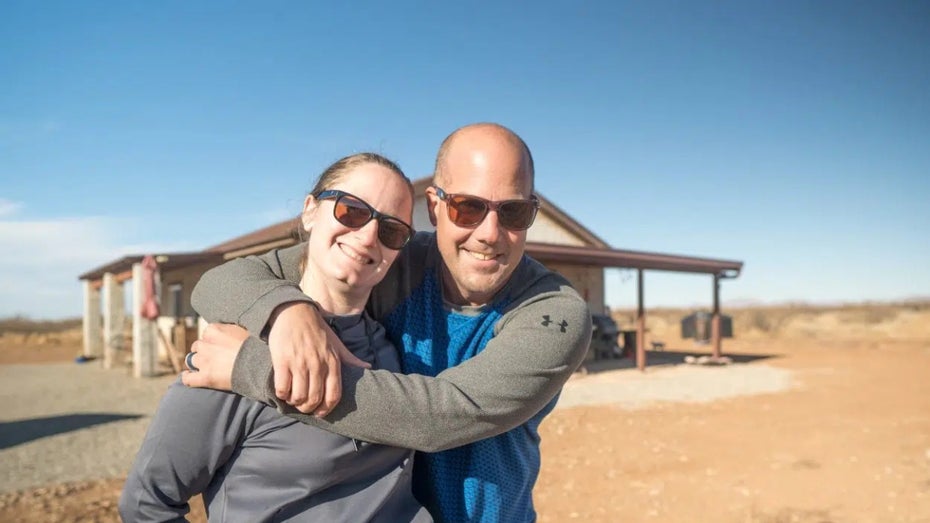 Steve Adcock und seine Frau leben jetzt von der selbst erarbeiteten Million. (Foto: steveadcock.us) Diese 3 Eigenschaften machen erfolgreiche Menschen erfolgreich – laut Self-Made-Millionär