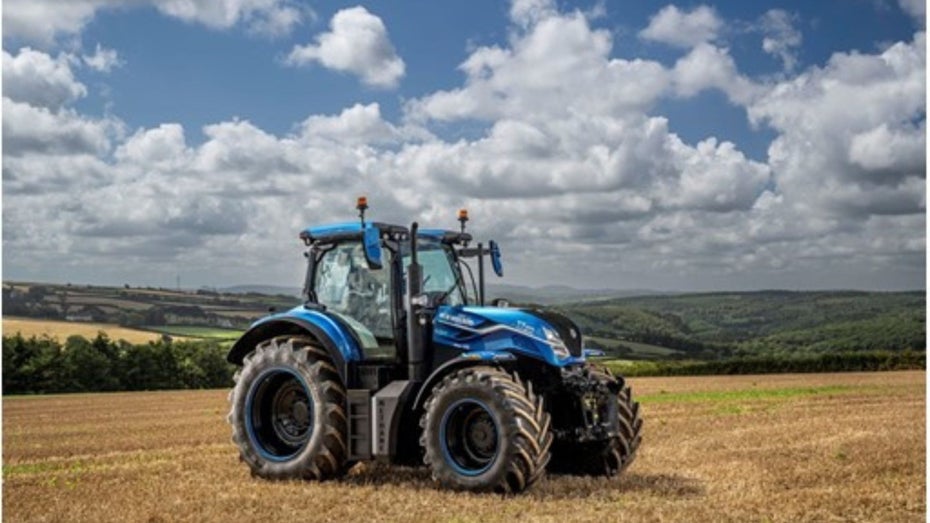 Grüne Energie: Dieser Traktor fährt mit Kuhdung Grüne Energie: Dieser Traktor fährt mit Kuhdung