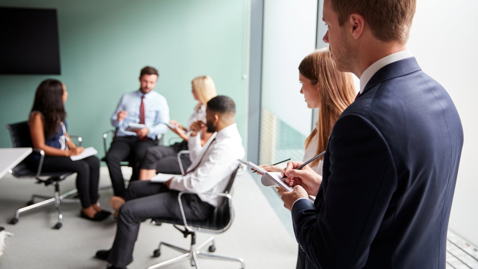 Assessment-Center können nervenaufreibend sein – müssen sie aber nicht. (Foto: shutterstock/ Monkey Business Images) Assessment Center