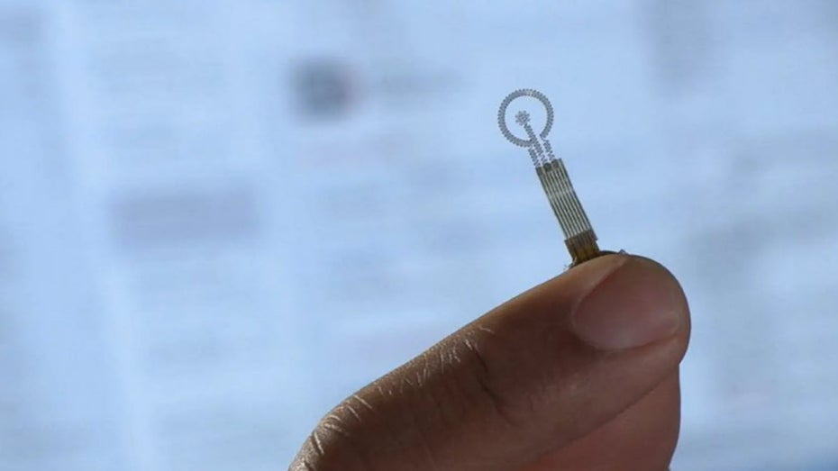 Elektronisches Pflaster beschleunigt die Wundheilung und löst sich nach Gebrauch auf Elektronisches Pflaster beschleunigt die Wundheilung und löst sich nach Gebrauch auf