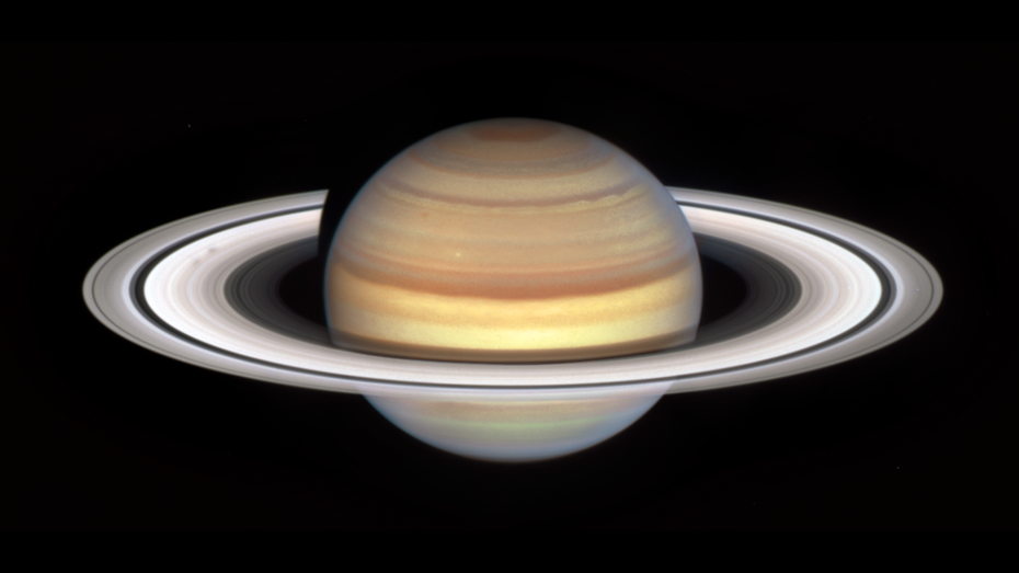 Hubble-Teleskop nimmt Saturn-Phänomen auf, über das Wissenschaftler immer noch rätseln Hubble-Teleskop nimmt Saturn-Phänomen auf, über das Wissenschaftler immer noch rätseln