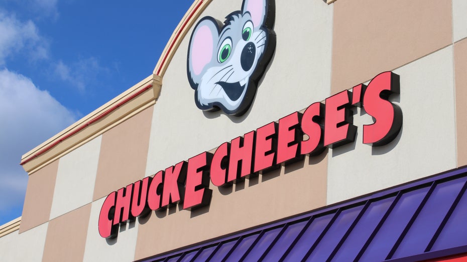 Diskette stirbt nie: Grusel-Figuren bei Chuck E. Cheese laufen immer noch über Floppy-Disk