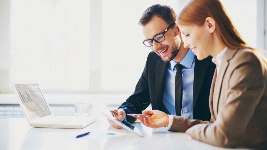 Männer verdienen immer noch mehr als Frauen. (Foto: Shutterstock / Pressmaster) Equal Pay Day: So groß ist die Verdienstlücke zwischen Mann und Frau